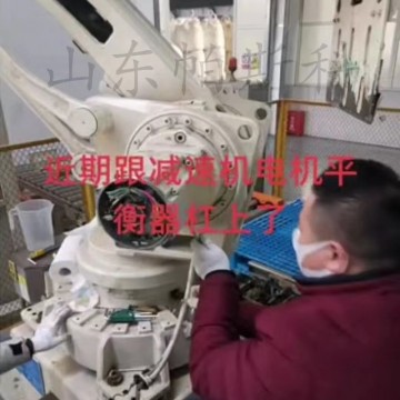 碼垛機(jī)器人廠家推薦的保養(yǎng)注意事項 